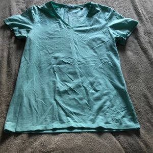 V neck top